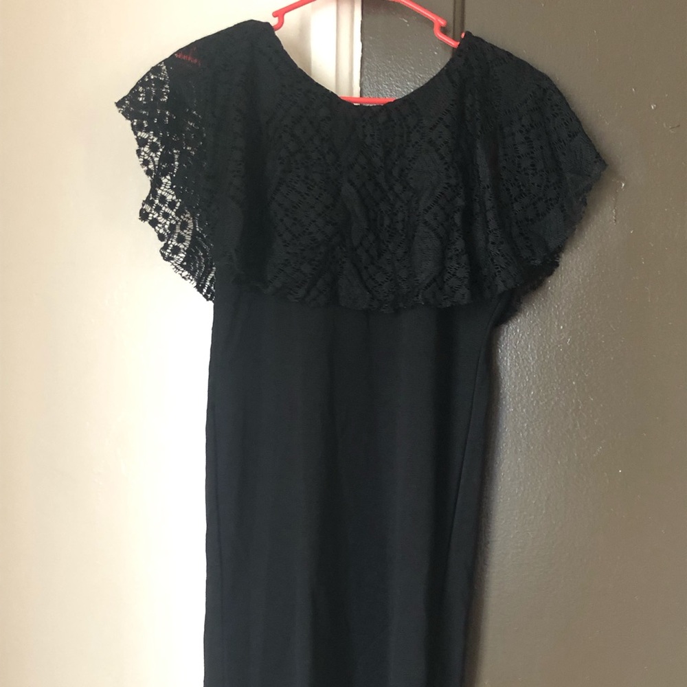 Black dress, S/M, Old Navy, knee length, worn twice, still in perfect condition